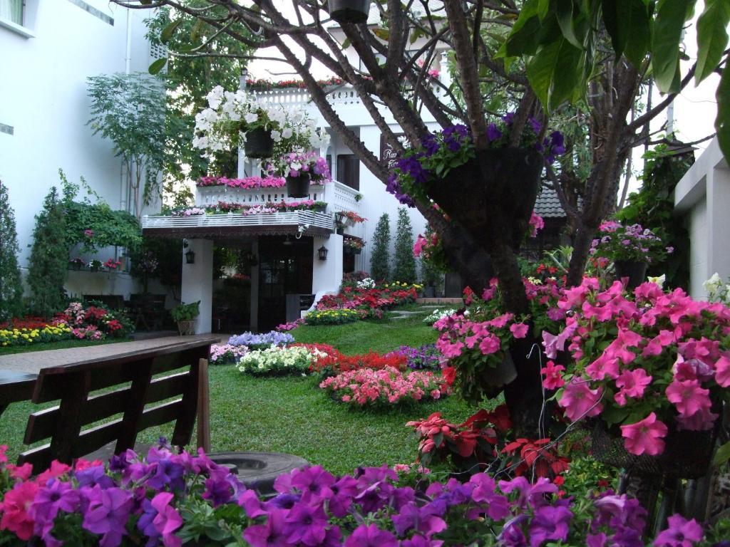 Rachamankha Flora House Hotel Chiang Mai Buitenkant foto