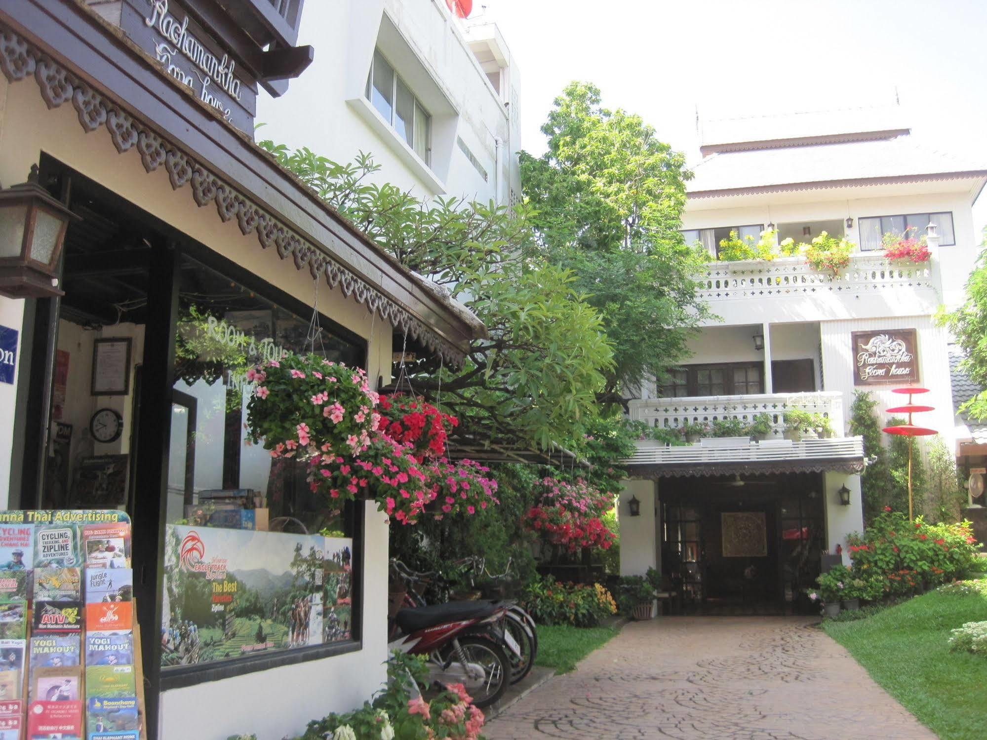 Rachamankha Flora House Hotel Chiang Mai Buitenkant foto