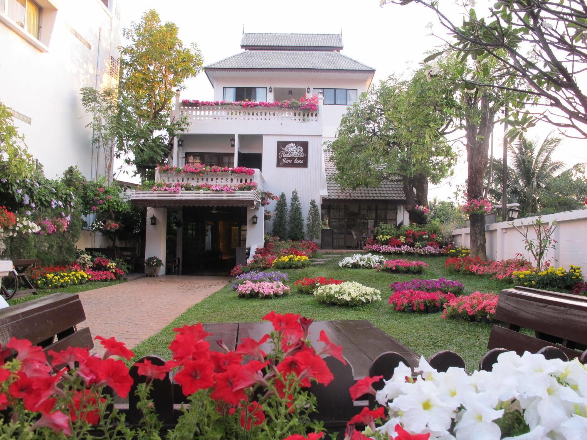 Rachamankha Flora House Hotel Chiang Mai Buitenkant foto